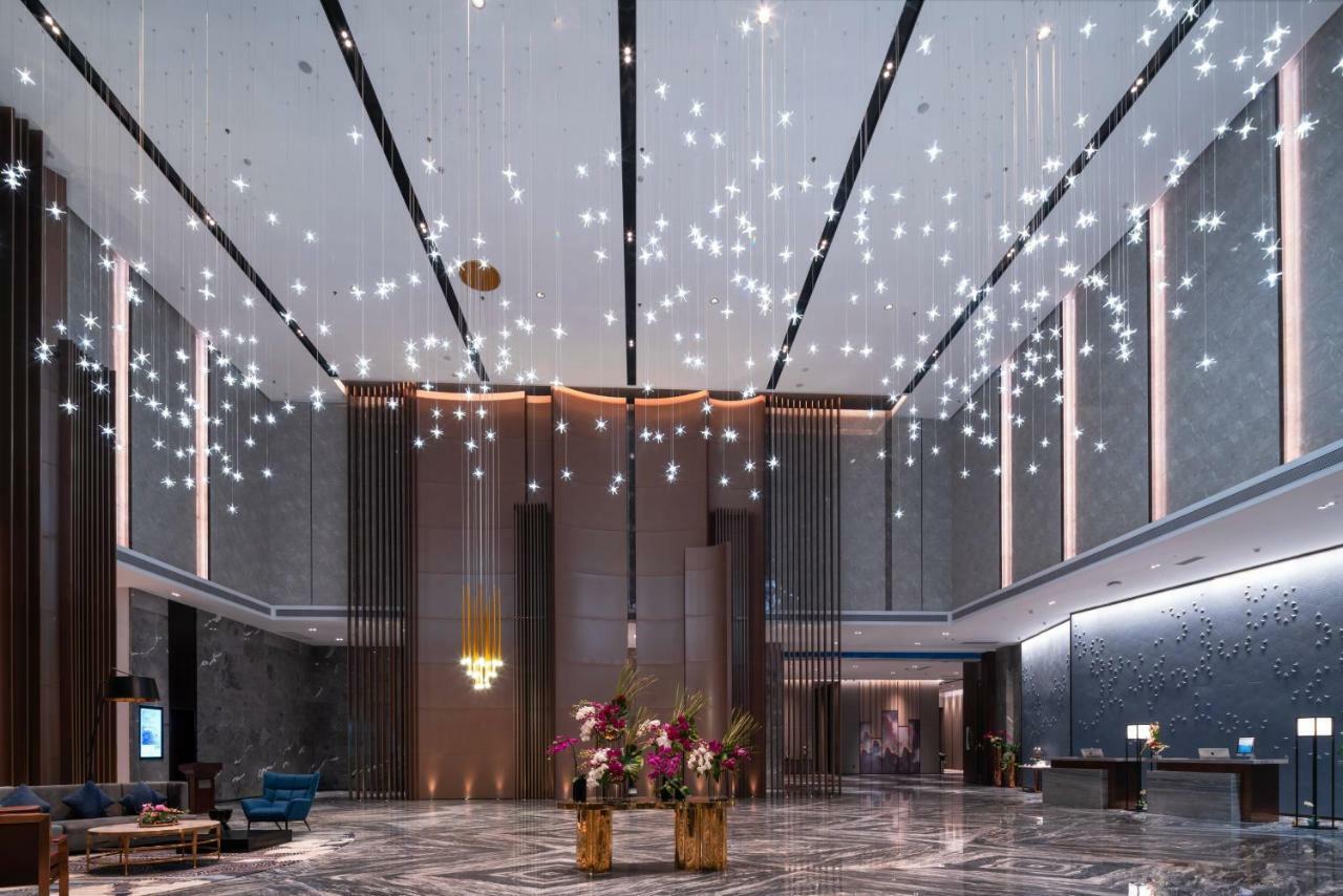 Grand Skylight International Hotel Haoyue Shenzhen Baoan Int'L Exhibition Center Екстериор снимка